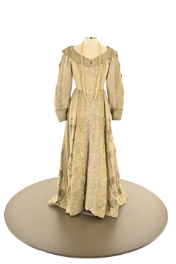 134-1947-DONNA MARIA